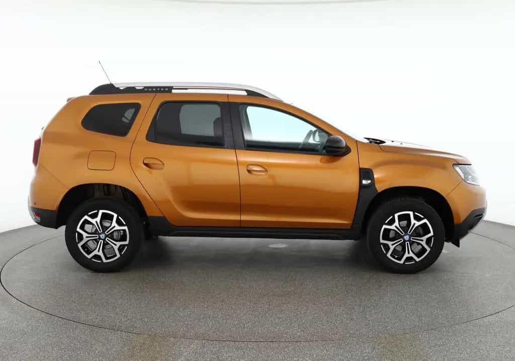Dacia Duster 1.3 TCe Celebration Navi 360° Sitzheizung 05/2021-photo-5