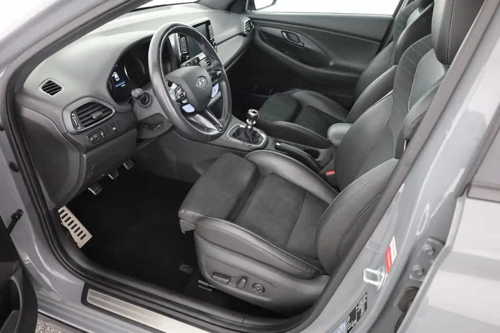 Hyundai i30 T-GDI N Performance LED Navi Sitzheizung DAB 01/2020-photo-23
