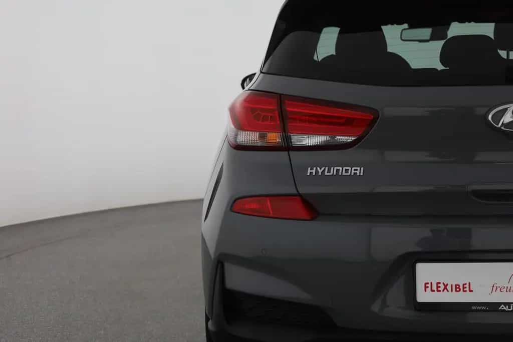 Hyundai i30 T-GDI N Performance LED Navi Sitzheizung DAB 01/2020-photo-29