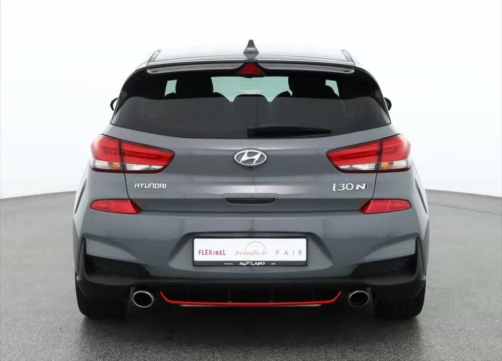 Hyundai i30 T-GDI N Performance LED Navi Sitzheizung DAB 01/2020-photo-3