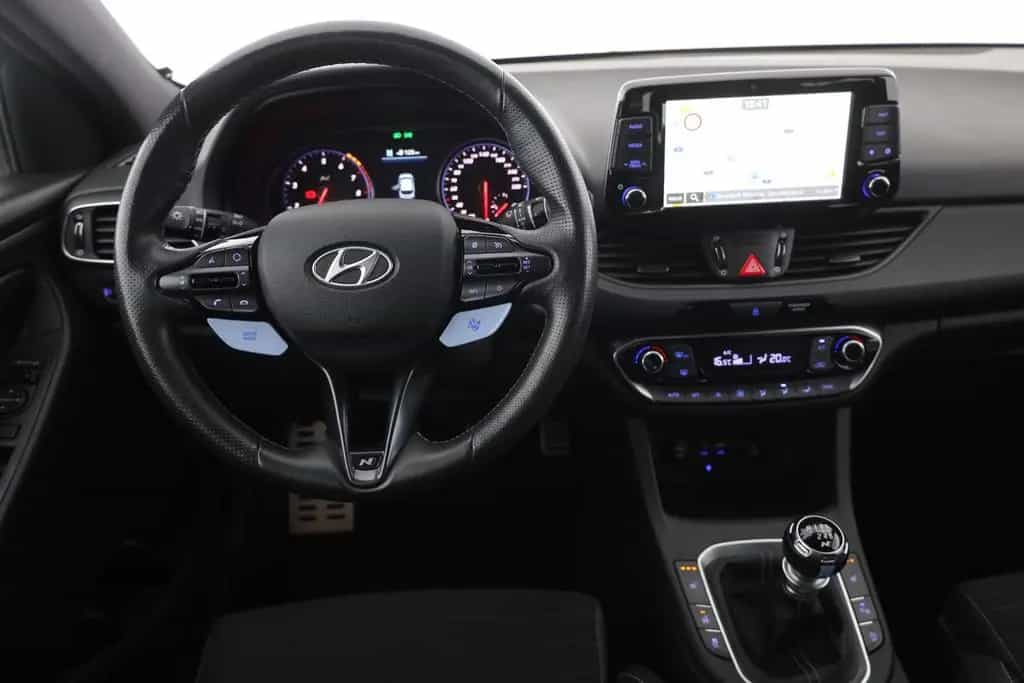 Hyundai i30 T-GDI N Performance LED Navi Sitzheizung DAB 01/2020-photo-9