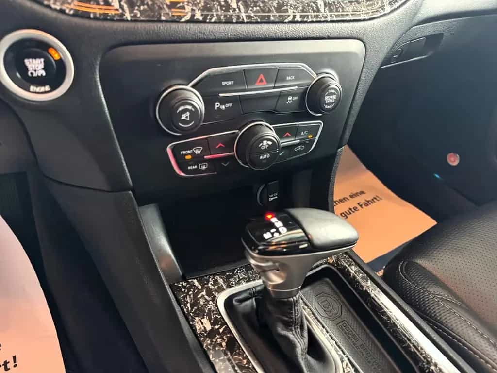 Dodge Charger 3.6 SXT Rallye AWD / Beats / SBL 07/2016-photo-21