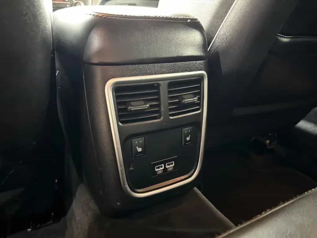 Dodge Charger 3.6 SXT Rallye AWD / Beats / SBL 07/2016-photo-23