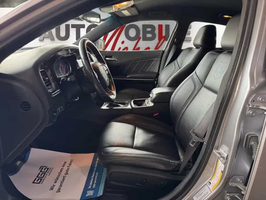 Dodge Charger 3.6 SXT Rallye AWD / Beats / SBL 07/2016-photo-9