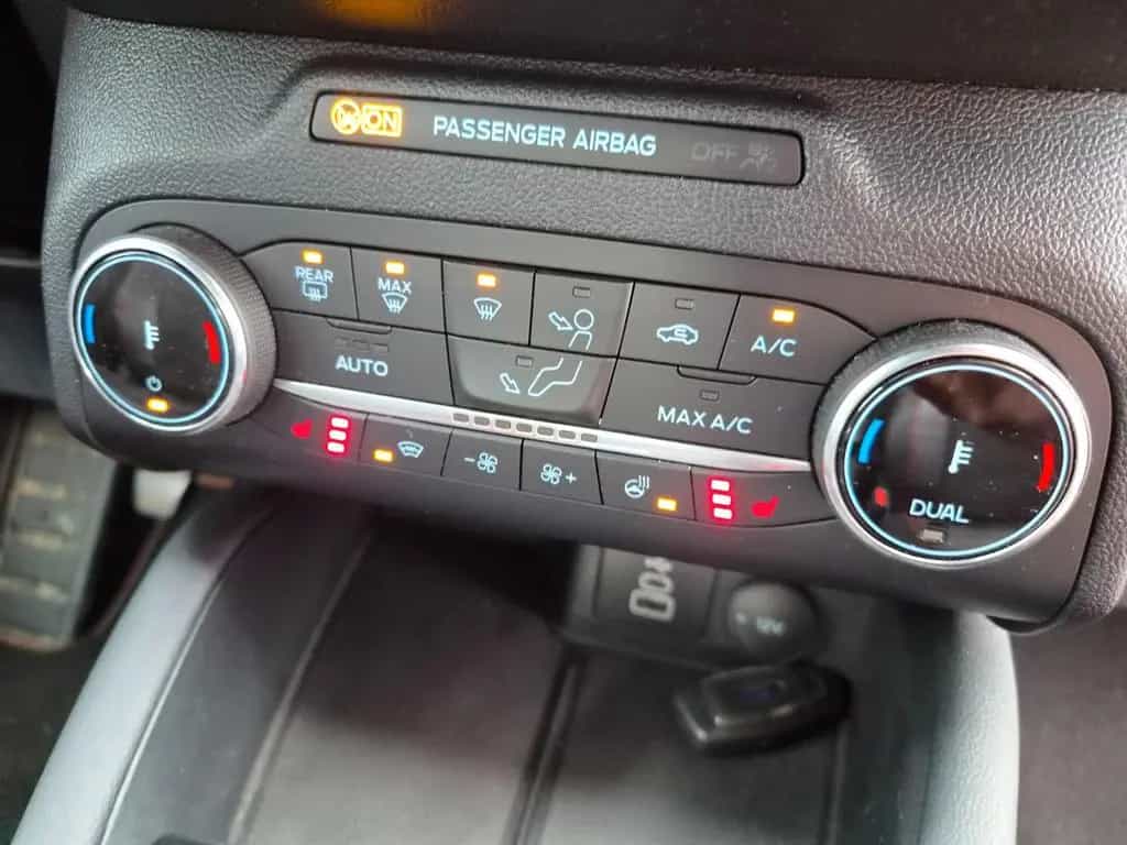 Ford Kuga ST-Line X/Kamera/Pano/Navi/AHK/Alcantara 06/2023-photo-22