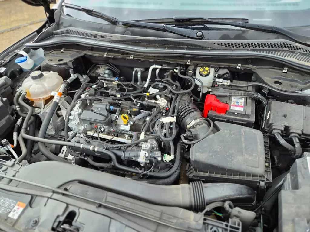 Ford Kuga ST-Line X/Kamera/Pano/Navi/AHK/Alcantara 06/2023-photo-44