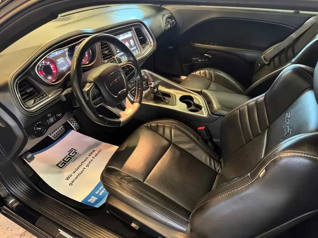 Dodge Challenger 6.2 SRT Hellcat / Keyless / SHZ / SBL 07/2022-photo-12