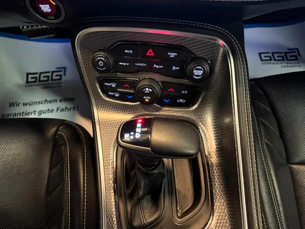 Dodge Challenger 6.2 SRT Hellcat / Keyless / SHZ / SBL 07/2022-photo-21