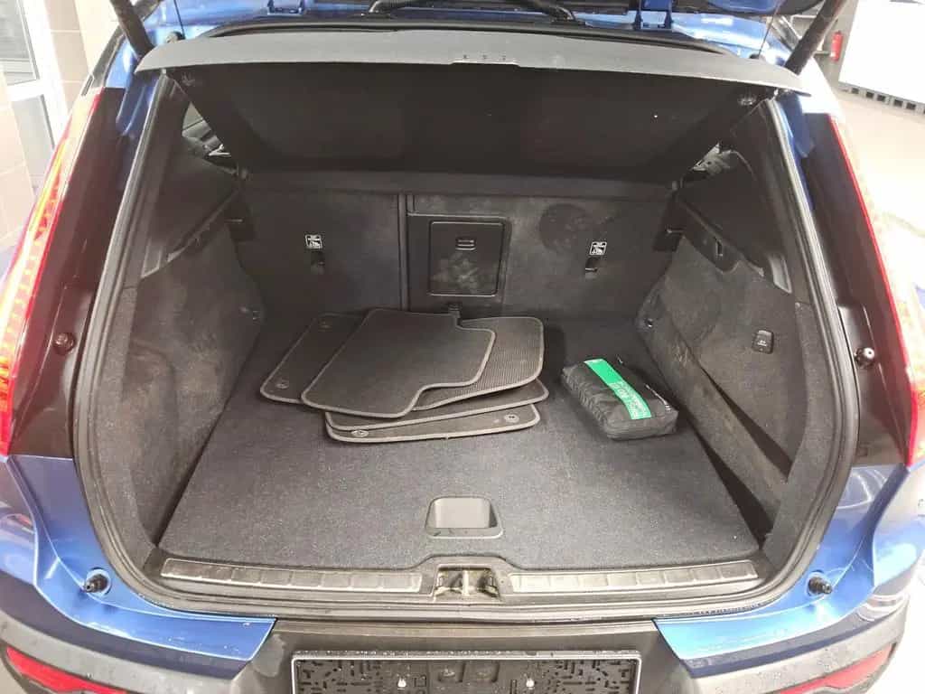 Volvo XC40 T4 R-Design Navi LED Pano RfK AHK Tempomat 02/2020-photo-12