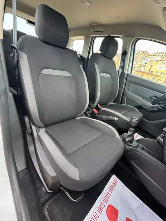 Dacia Duster 1.5 dCi 115cv 4x4 10/2020-photo-12