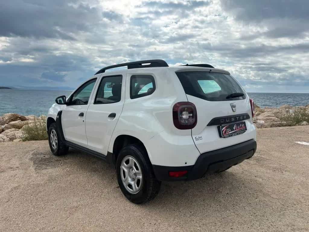 Dacia Duster 1.5 dCi 115cv 4x4 10/2020-photo-4