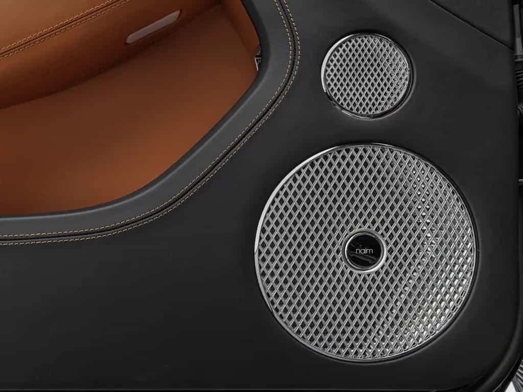 Bentley Continental GT Azure V8 / Naim for Bentley Sound 01/2024-photo-9