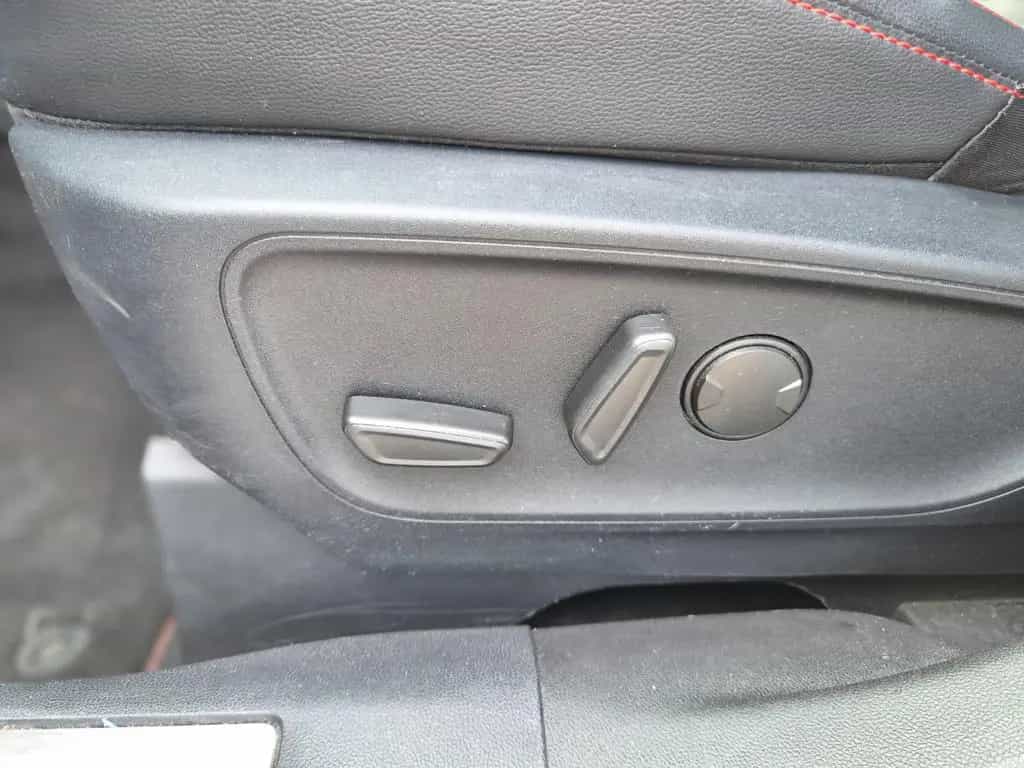 Ford Kuga ST-Line X/Navi/Kamera/AHK/Garantie/1.Hand 06/2021-photo-35
