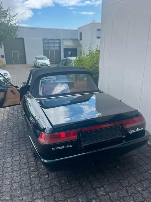 Alfa Romeo Spider 05/1990-photo-1