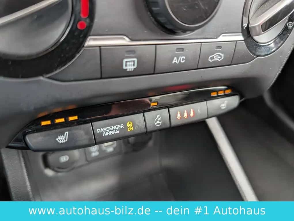 Hyundai i20 Advantage*Automatik*Kamera*DAB*Sitzheiz* 07/2020-photo-22