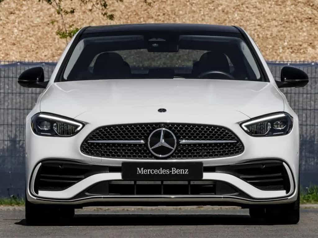 Mercedes-Benz C 180 AMG-Sport/Pano/Night/Totw/Keyl/Ambi/Cam/18 04/2025-photo-18
