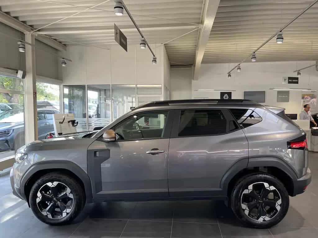 Dacia Duster Extreme TCe 130 08/2025-photo-23