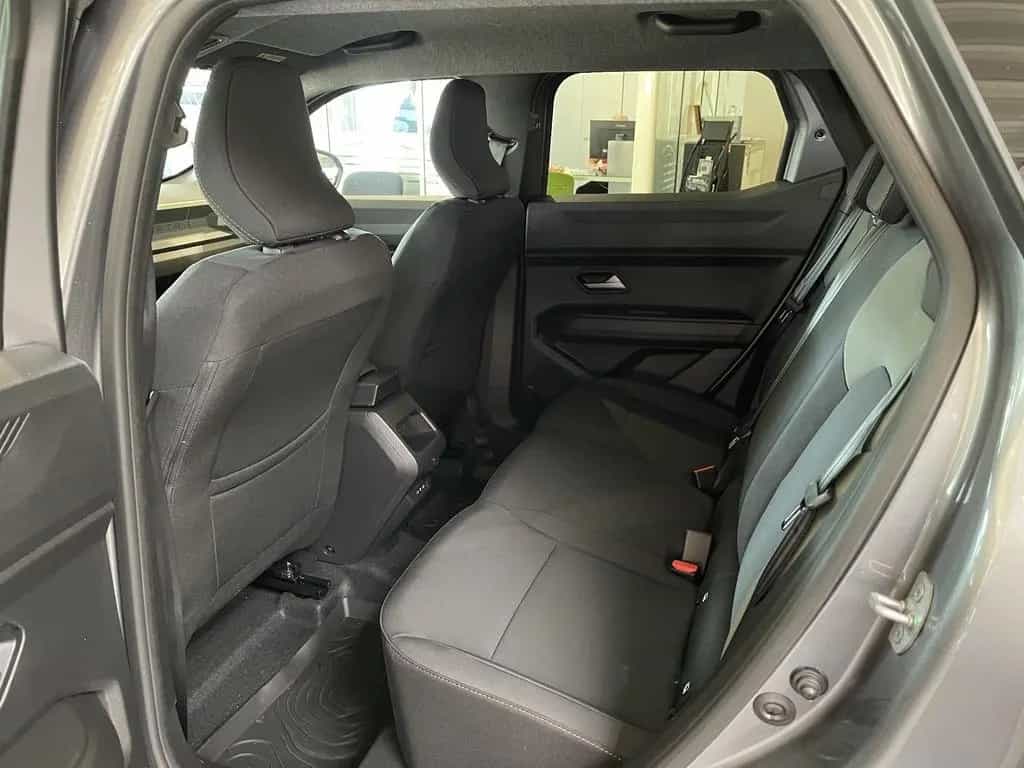 Dacia Duster Extreme TCe 130 08/2025-photo-24