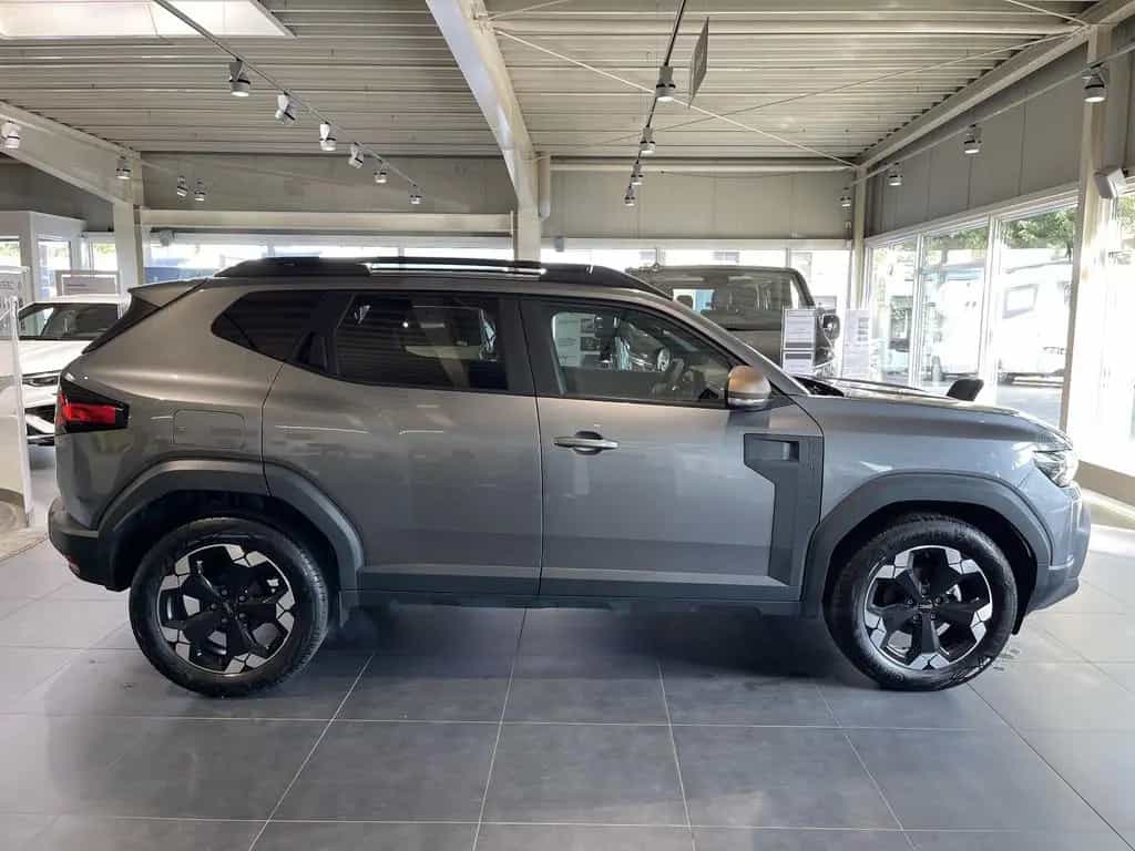 Dacia Duster Extreme TCe 130 08/2025-photo-7