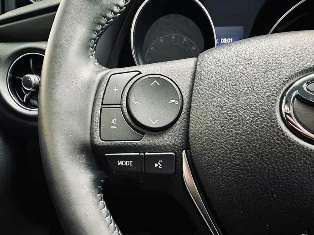 Toyota Auris Design Edition KAMERA|SPUR|TEMP.|AUT.| 12/2015-photo-17