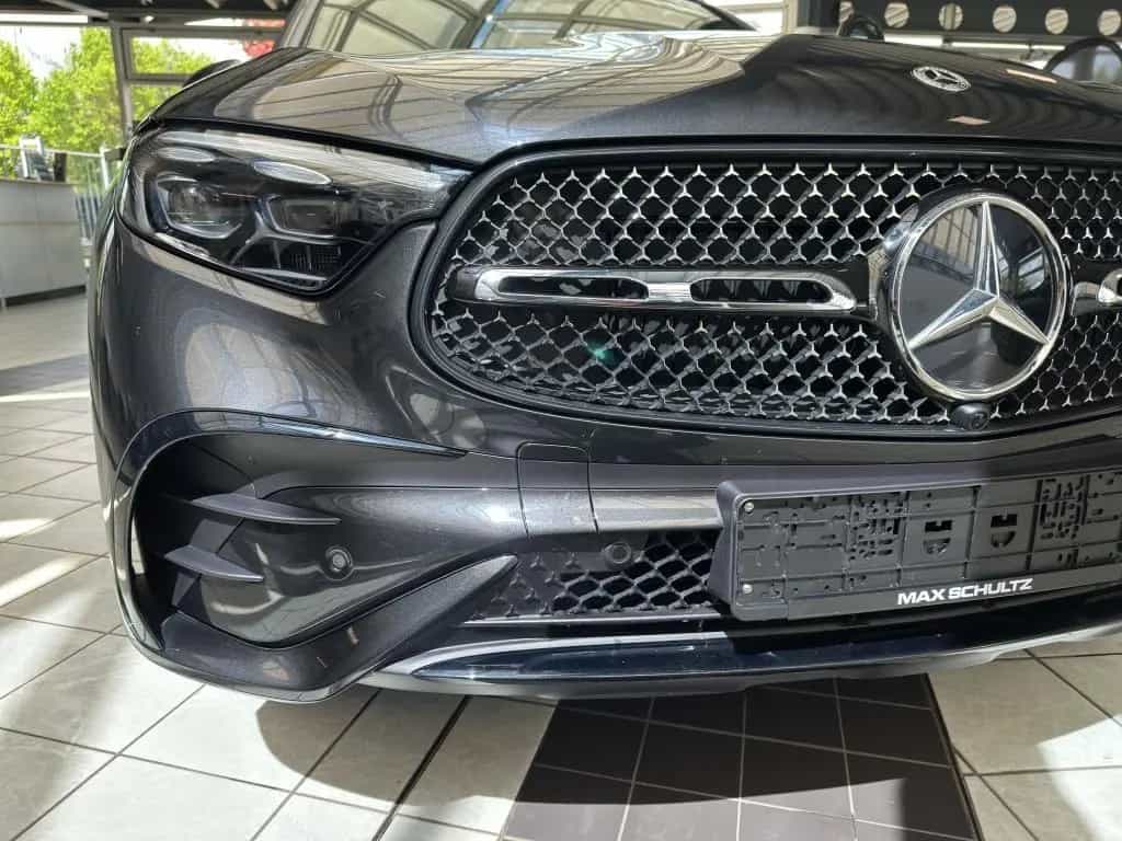 Mercedes-Benz GLC-Class d 4MATIC AMG Line*Night Paket*Kamera 10/2025-photo-27
