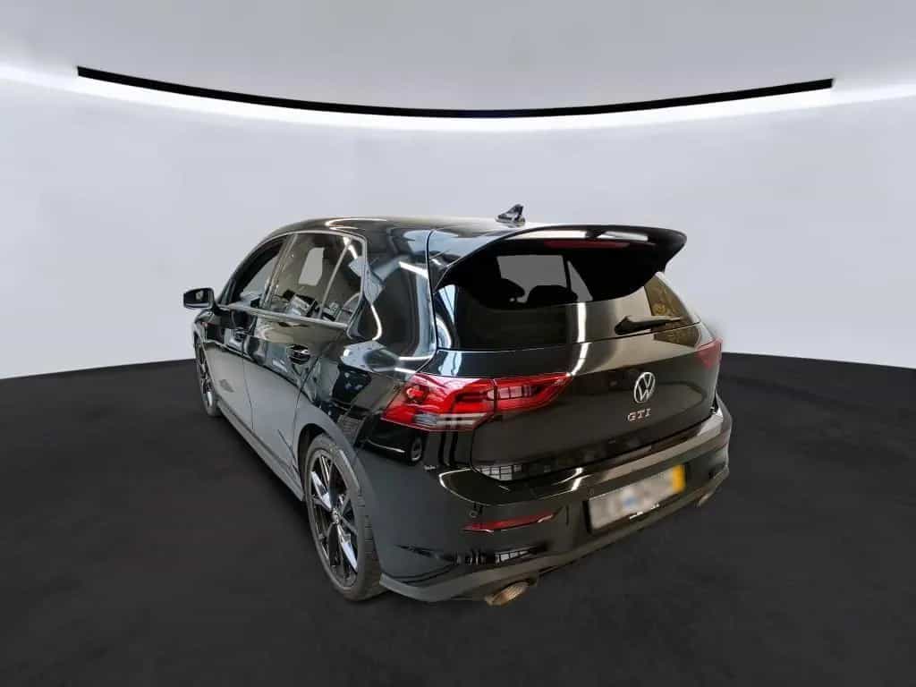 Volkswagen Golf VIII GTI Clubsport 2.0 TSI BLACKSTYLE AKRA 04/2024-photo-2