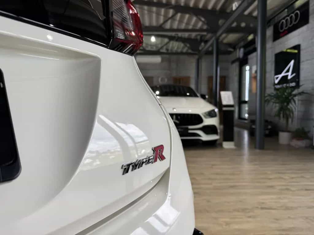 Honda Civic Type-R GT*KAMERA*SCHALE*NAVI*LED*20.ZOLL 04/2016-photo-11