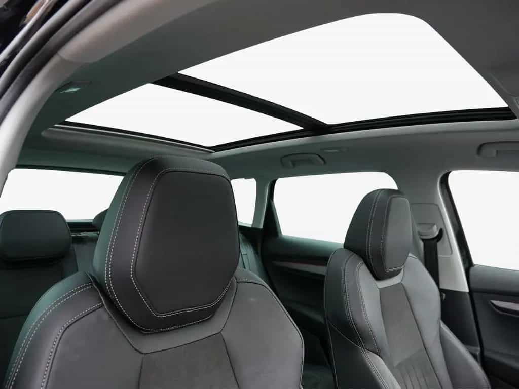 Skoda Karoq Tour 1.5 TSI LED*ACC*Pano*AHK 06/2025-photo-9