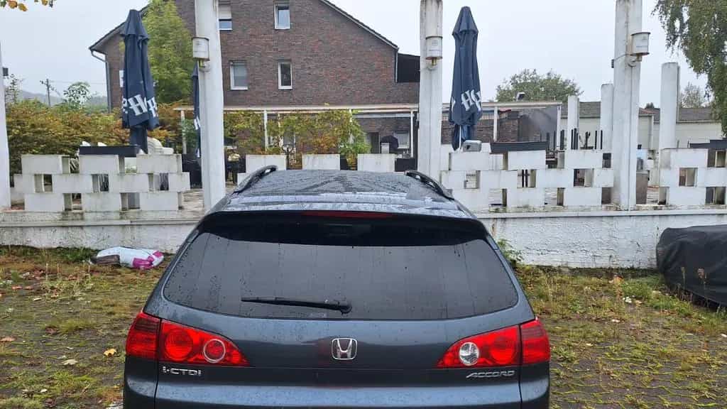 Honda Accord Tourer 2.2 i-DTEC Executive Executive 02/2008-photo-2