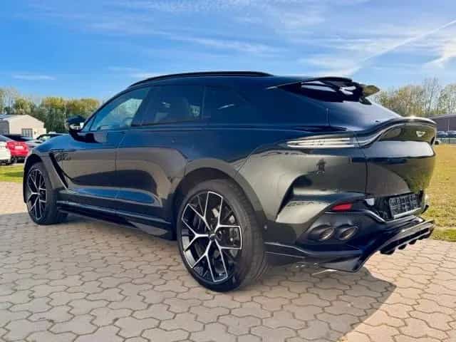 Aston Martin DBX DBX707*Face Lift* 23" voll 03/2025-photo-4
