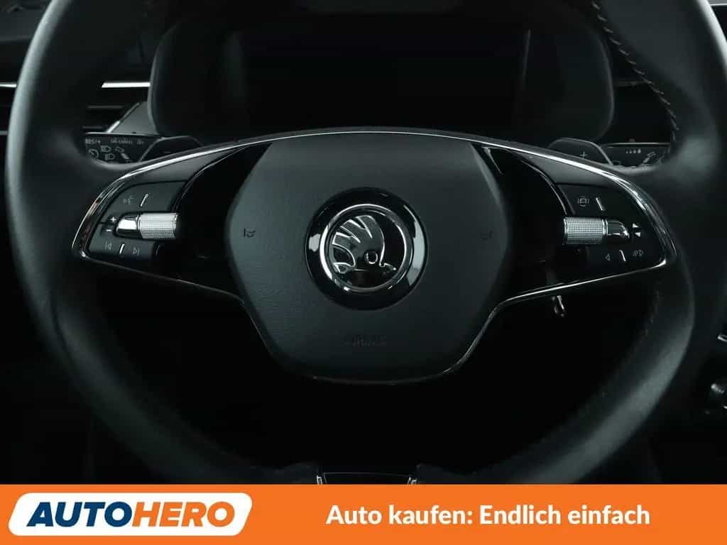 Skoda Kamiq 1.0 TSI Clever Aut.*NAVI*LED*TEMPO*CAM*PDC 06/2021-photo-18