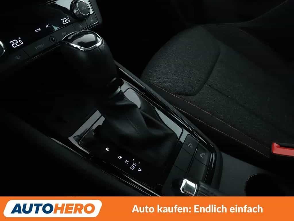 Skoda Kamiq 1.0 TSI Clever Aut.*NAVI*LED*TEMPO*CAM*PDC 06/2021-photo-23