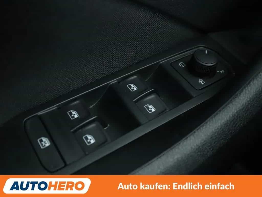 Skoda Kamiq 1.0 TSI Clever Aut.*NAVI*LED*TEMPO*CAM*PDC 06/2021-photo-24
