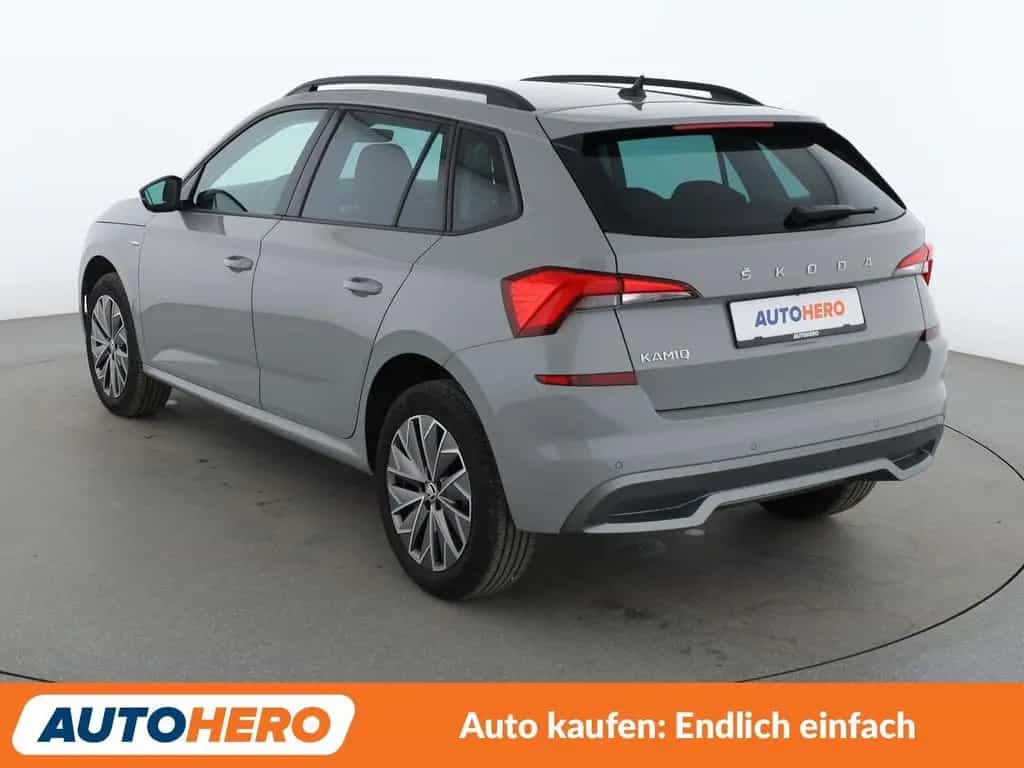 Skoda Kamiq 1.0 TSI Clever Aut.*NAVI*LED*TEMPO*CAM*PDC 06/2021-photo-3