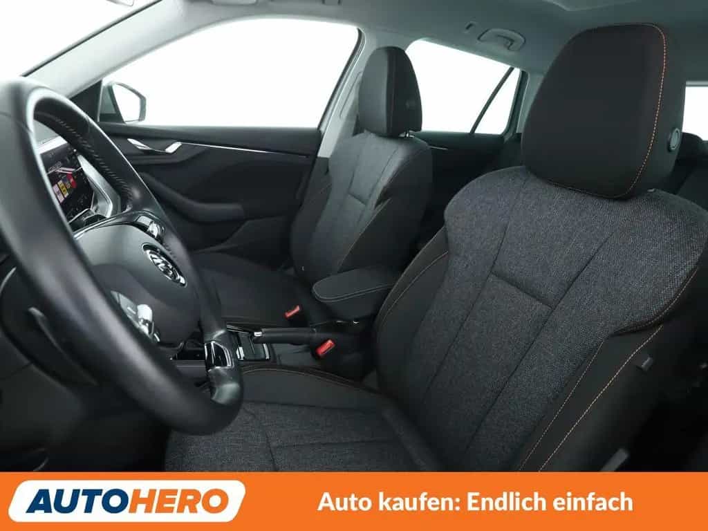 Skoda Kamiq 1.0 TSI Clever Aut.*NAVI*LED*TEMPO*CAM*PDC 06/2021-photo-9