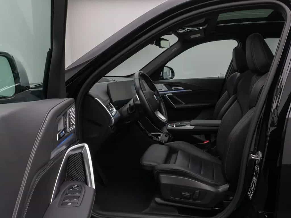 BMW X1 xD23i xLine Panorama 360°HUD DAB H/K Sport 12/2022-photo-18