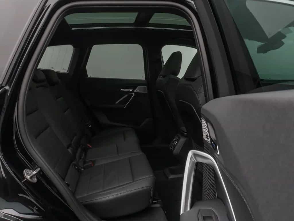 BMW X1 xD23i xLine Panorama 360°HUD DAB H/K Sport 12/2022-photo-25
