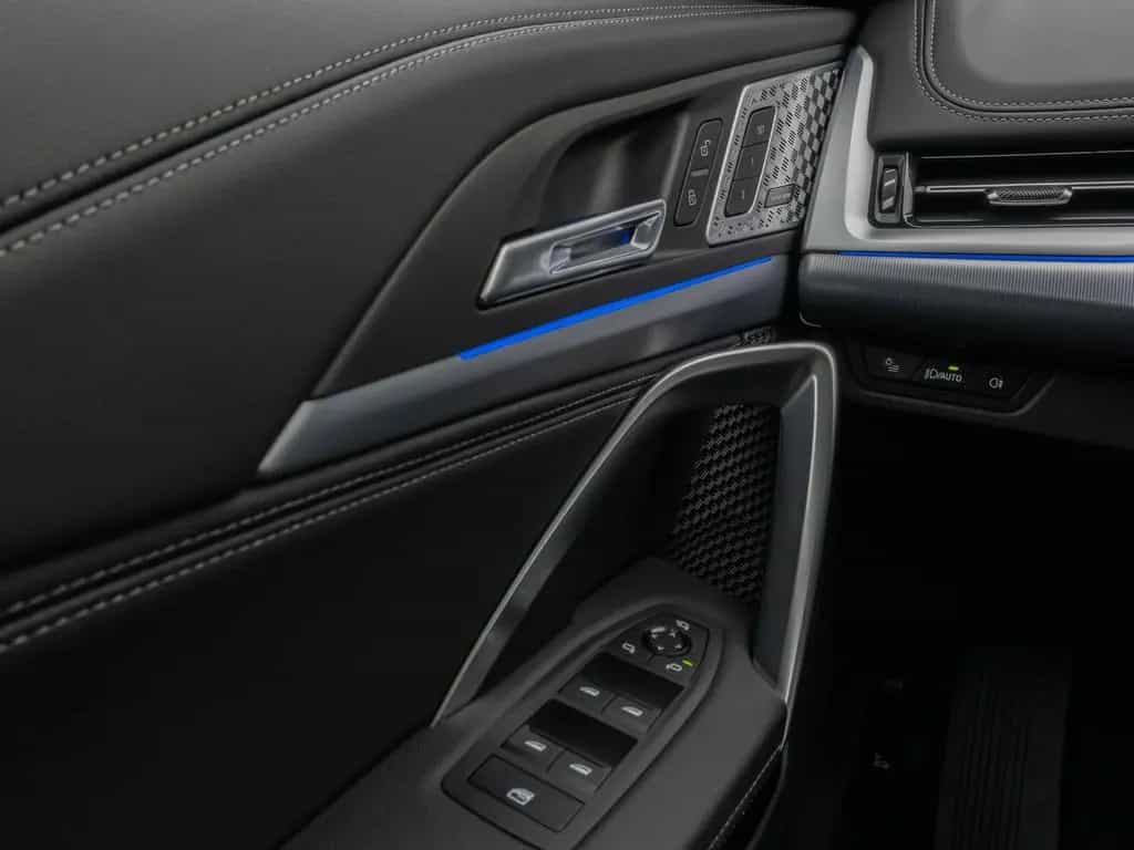 BMW X1 xD23i xLine Panorama 360°HUD DAB H/K Sport 12/2022-photo-34