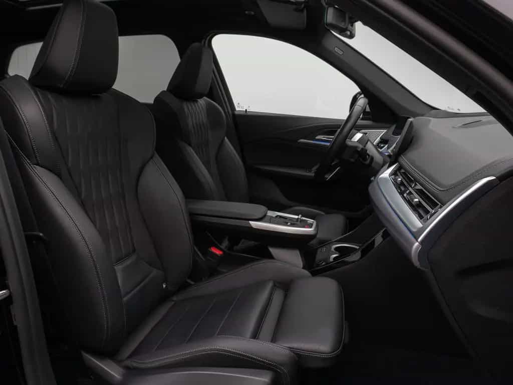 BMW X1 xD23i xLine Panorama 360°HUD DAB H/K Sport 12/2022-photo-36