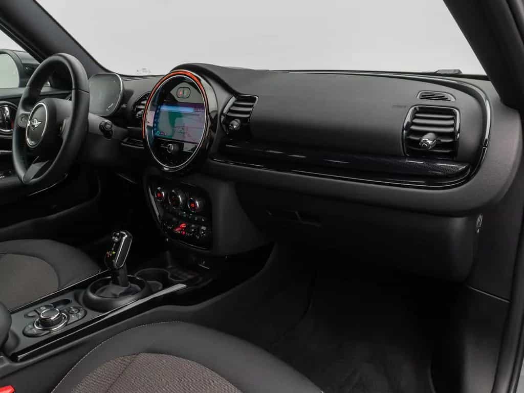 MINI Cooper Clubman Essential Trim Kamera Komfort 02/2023-photo-22