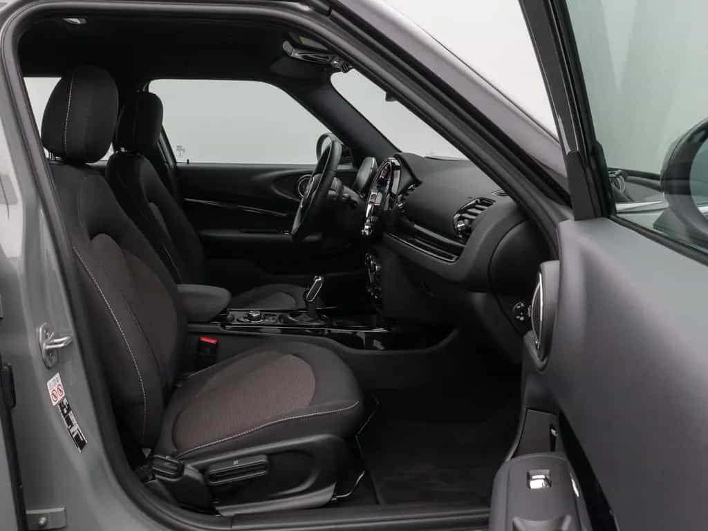 MINI Cooper Clubman Essential Trim Kamera Komfort 02/2023-photo-23