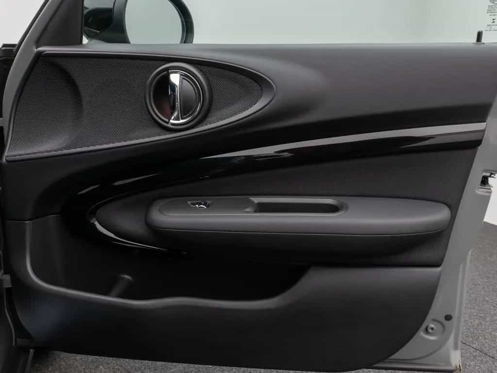 MINI Cooper Clubman Essential Trim Kamera Komfort 02/2023-photo-28
