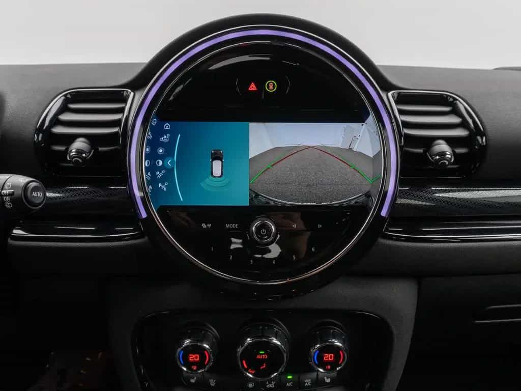 MINI Cooper Clubman Essential Trim Kamera Komfort 02/2023-photo-39