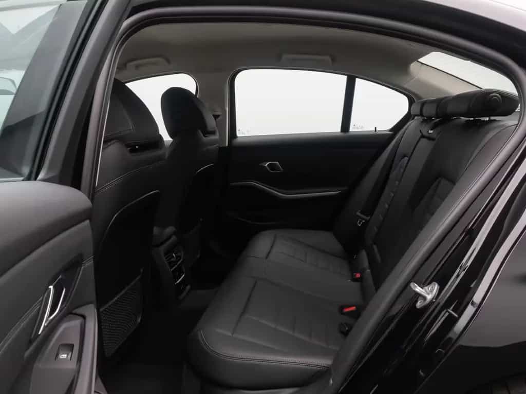BMW 3 Series i DigitalKey DAB Komfort HiFi Leder 18Zoll 11/2022-photo-24
