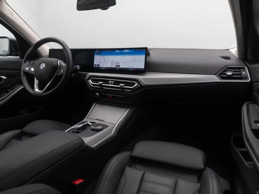 BMW 3 Series i DigitalKey DAB Komfort HiFi Leder 18Zoll 11/2022-photo-39