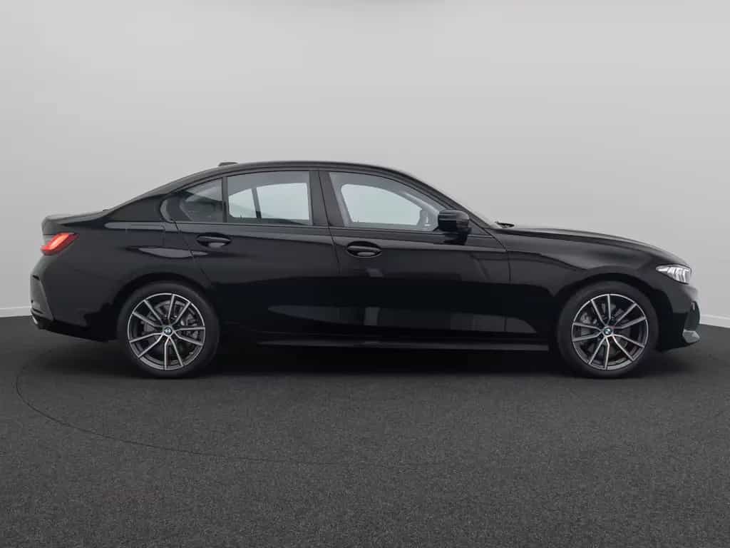BMW 3 Series i DigitalKey DAB Komfort HiFi Leder 18Zoll 11/2022-photo-4