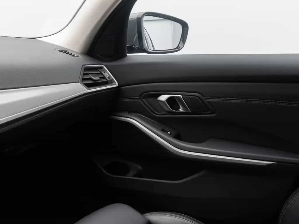 BMW 330 i xD Komfort DAB HiFi Leder M Sport 19Zoll 10/2022-photo-33