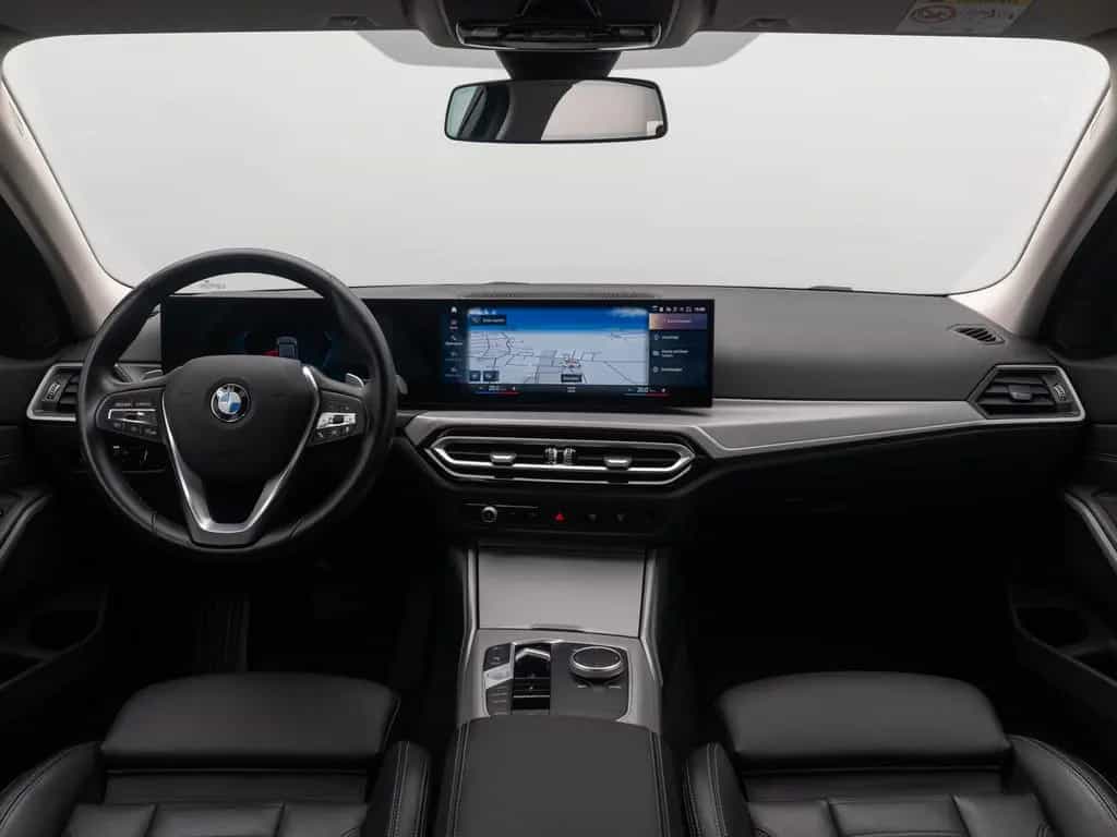 BMW 330 i xD Komfort DAB HiFi Leder M Sport 19Zoll 10/2022-photo-38