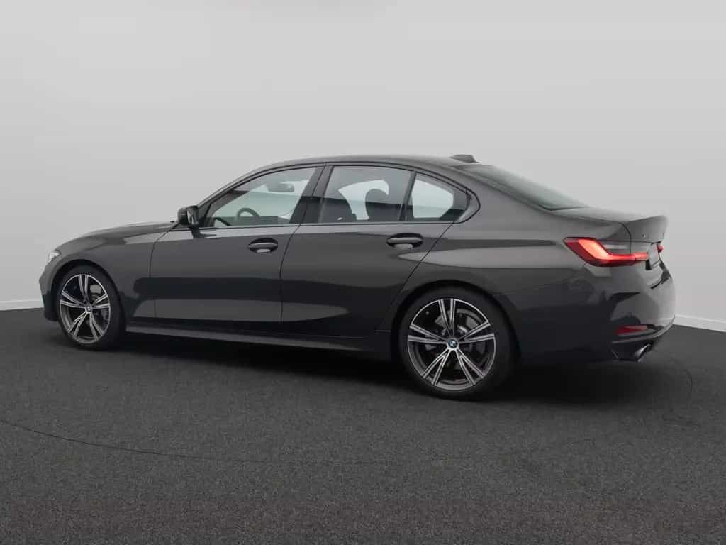 BMW 330 i xD Komfort DAB HiFi Leder M Sport 19Zoll 10/2022-photo-9