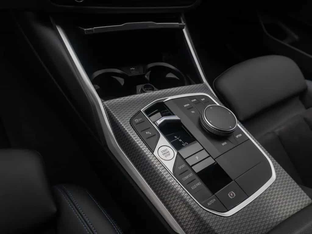 BMW 3 Series d xD M Sport Komfort DAB Cockpit+ Geschwindig 02/2023-photo-22
